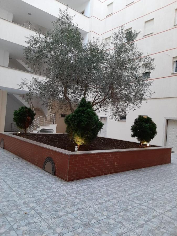 Milka Apartment Golem  Luaran gambar