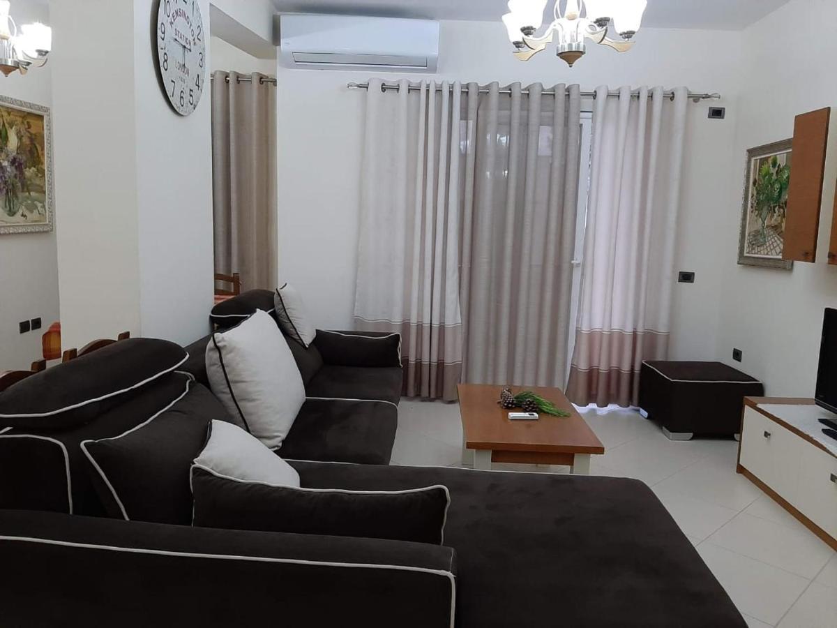 Milka Apartment Golem  Luaran gambar