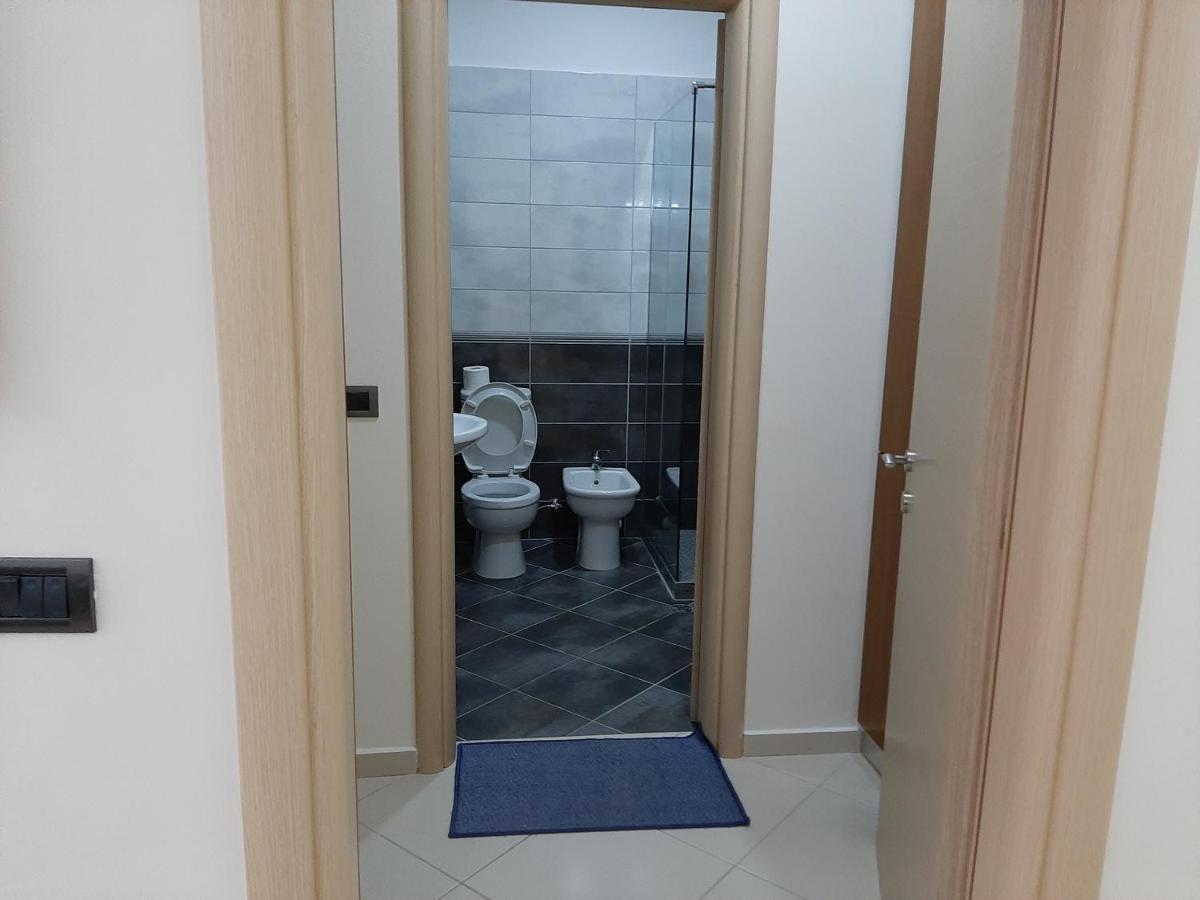 Milka Apartment Golem  Luaran gambar
